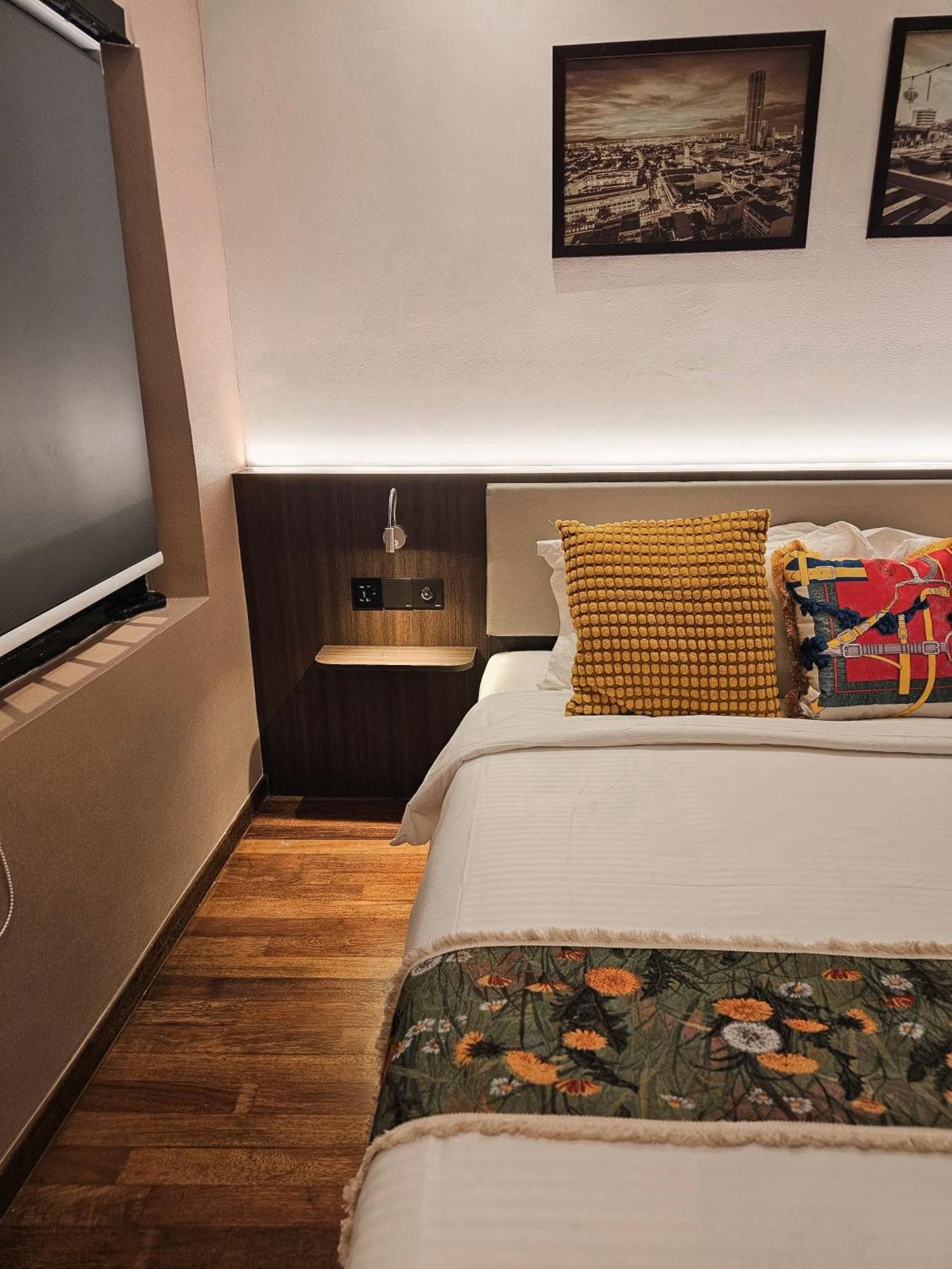 Hotel Rare Heritage House