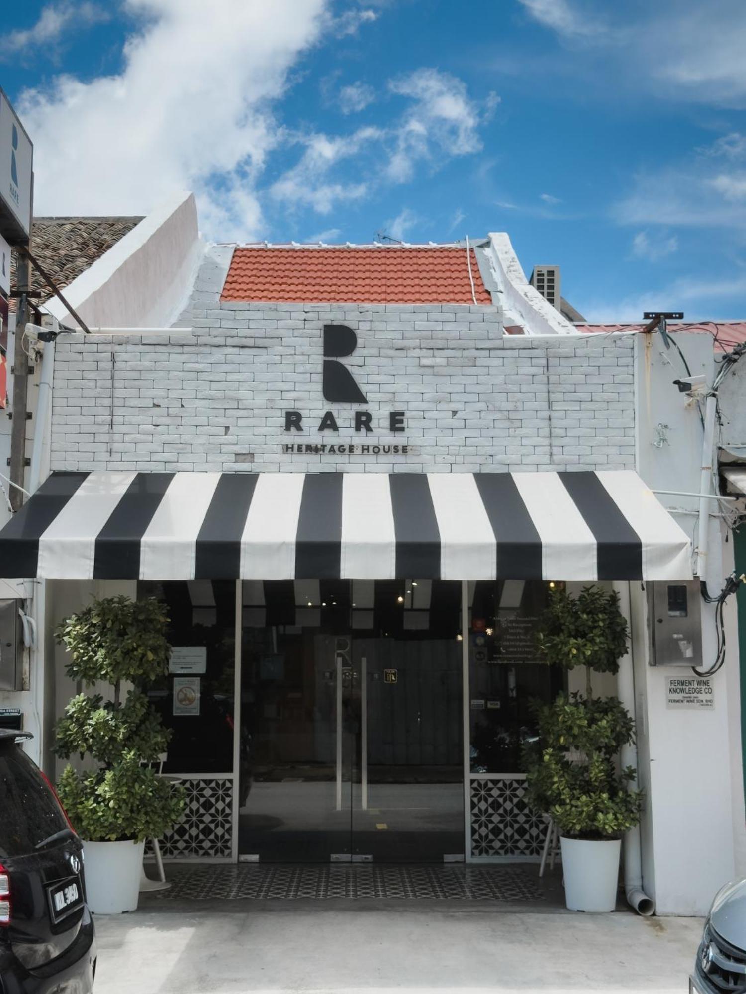 Rare Heritage House 3*